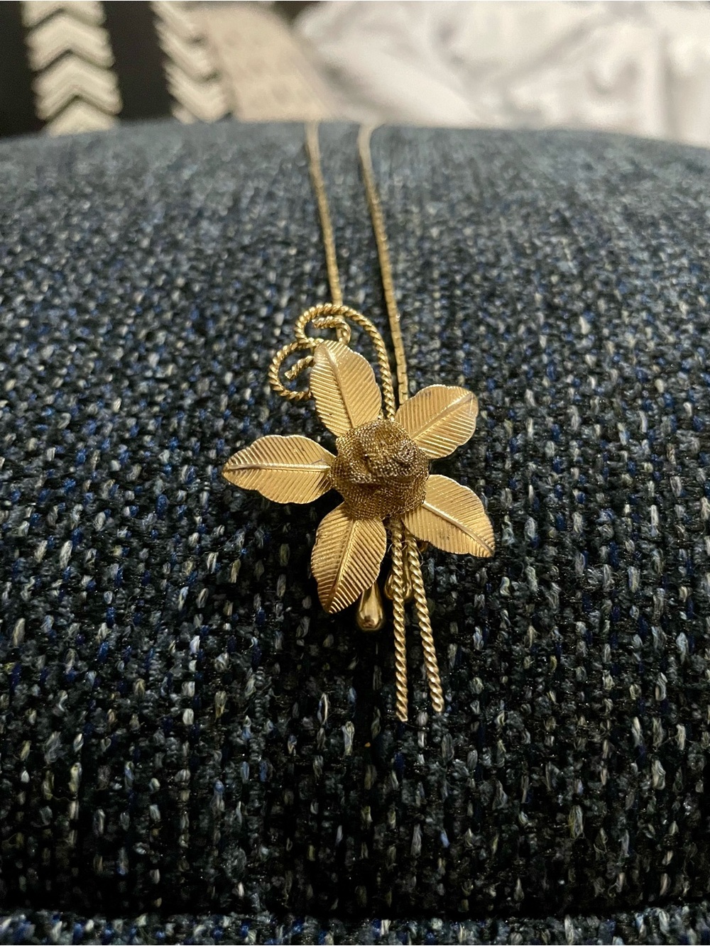 Gold Floral Lariat Necklace